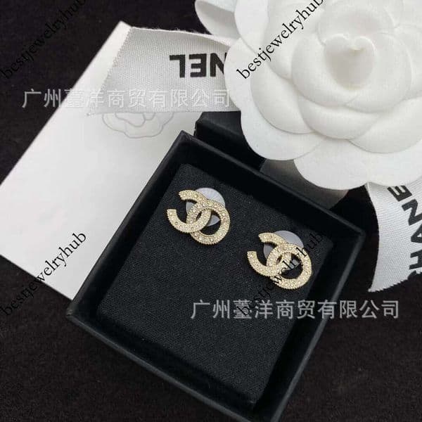 Designer Channel Style cc High Version Matching House Double C Full Dia Large Fashion Light Style Fragrance Grandma Earrings for Women