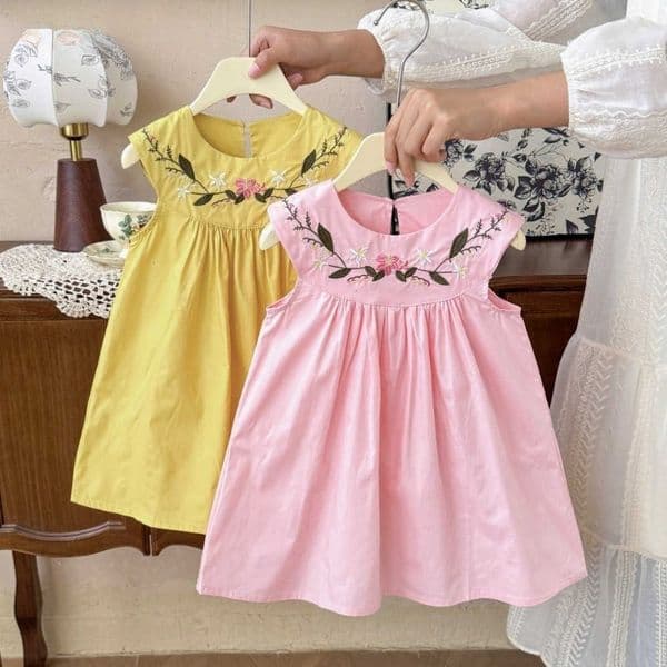 Summer Sweet Fashion New Girls Wear Sleeveless O-Neck Flower Embroidered A-Line Dress 1 Pc 2-7 Years Kids Casual Clothes M260603