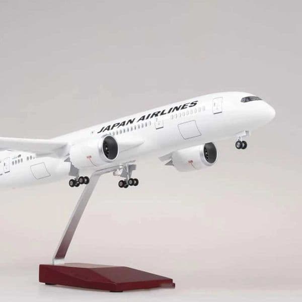 47cm 1130 Scale Model Kit B787 Japan Airways Resin Plane Models Collectible Aircraft Kids Toy Gifts With Lamp Display Stand L260603BTH4