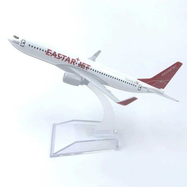 16cm B737 Korea Eastar Jet Airlines Alloy Aircraft Model Diecast 1/400 Scale Plane Metal Toy Miniatures With Base Boys Hobbies L260603G6QQ