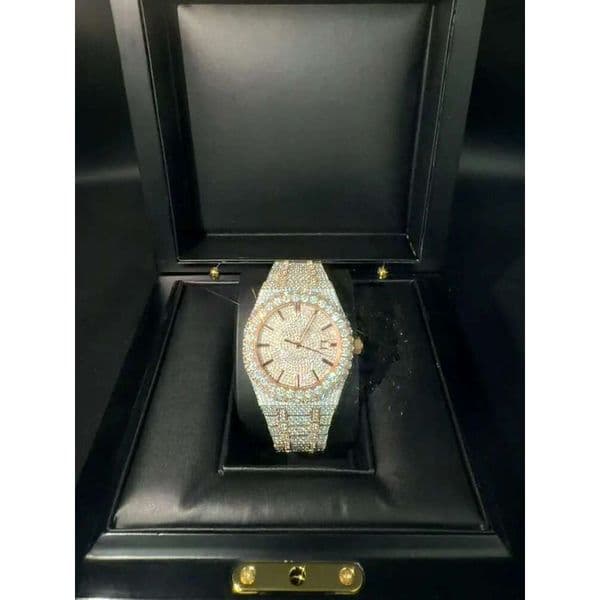 Mens Moissanite Watch 925 Silver Material Diamond Set Dial Light Luxury Craftsmanship Water Resistant Luminous Versatile And Stylish Wearing With Box 0Ee