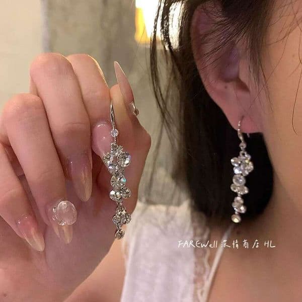 Designer Jewelry Luxury Jewelry Micro-Inlaid Zircon Long Tassel For Women, Light Luxury, Elegant, High-End Feel, Fashionable And Versatile, Unique Earrings Wholesale