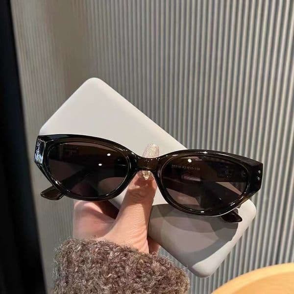 UK Cherry Koko Retro Cat Eye For Women With Small Faces, Fashionable Hot Girl High-End Street Style Sunglasses Retro UV Resistant Outdoor Mirror