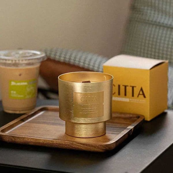 Cigar Scented Candle Wood Core Tobacco Teak Wood Aromatherapy Luxury Metal Candle Cup Home Fragrance Diffuser Home DecorationXJ241223 Y260604