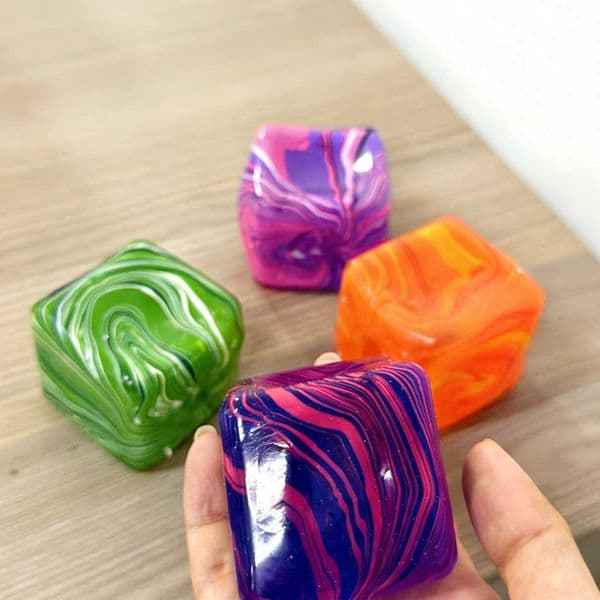 Flow Pattern Square Maltose Pinch Colorful Music Release Slow Rebound Pressure Decompression Party Favors for Stress Relief C260604