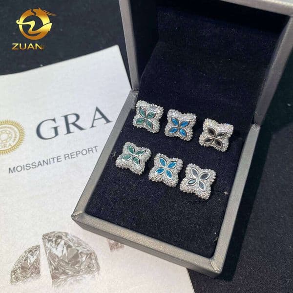 Ready to Ship Luxury 15mm 925 silver Fashion Screw Back Iced Hip Hop Jewelry VVS Moissanite Clover Earrings
