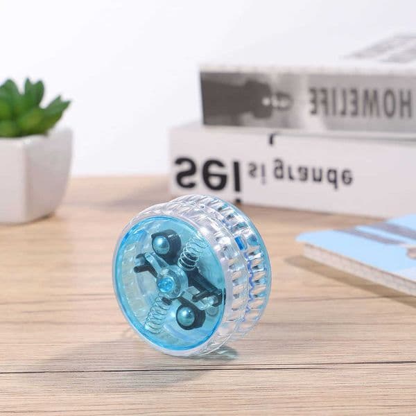 6Pcs Light Up Yoyo with Flashing LED Glow Yo-Yo for Kids High Quality Plastic Yoyo for Boys Girls Skill Development and L260604