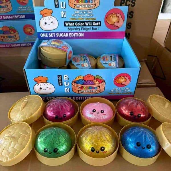 STOCK 55Cm With Steamed Box Expressions Slow Rise Food Shaped Stress Relief Squeeze Toy Rainbow Mystery Face Bun Glitter Dumpling Soft Squishy Toys Free Shippin
