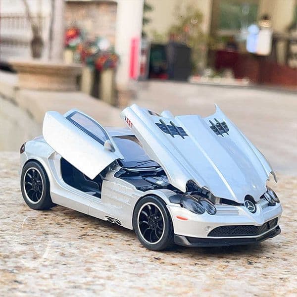 SLR 722S Edition Alloy 132 Sports Car Model Diecast Metal Classic Racing Car Vehicle Model Simulation Sound Light Kids Toy Gift M260605