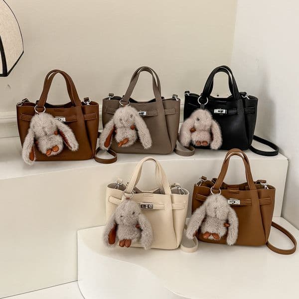 This Year's Popular Small Bags Are Women's Autumn and Winter Retro New Niche Single Shoulder Crossbody Child and Mother Bag Bucket Bag.