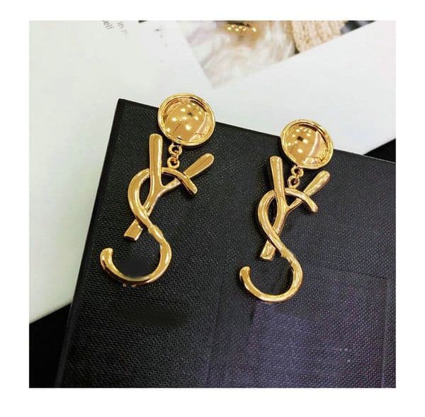 Designer jewelry women banquet earrings high quality accessories gold summer style christmas valentine day gift classic hot selling styles with box XJ7677