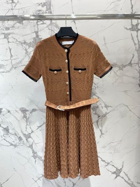2026 early autumn new khaki contrasting gold wire sparkling silk with diamond embellished waistband waist cinching dress