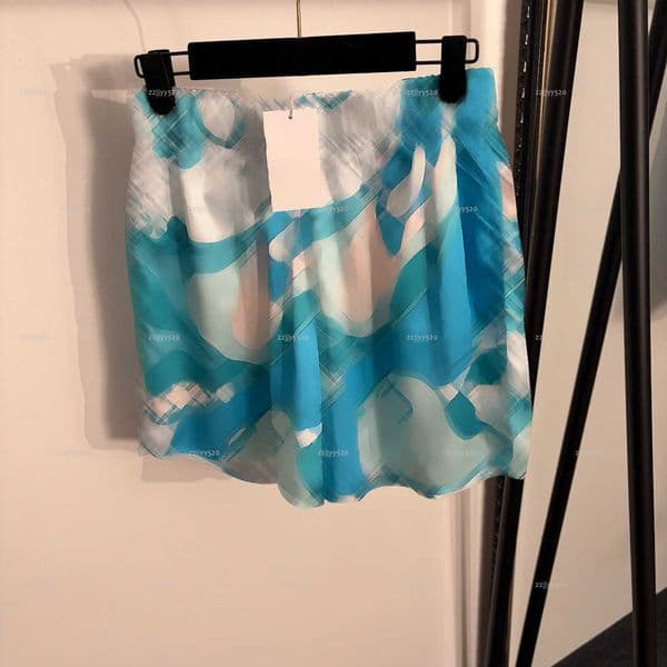 Brand retro women trousers summer lady pants women designer clothes Irregular ripple color blocked printed shorts A1566X10N177