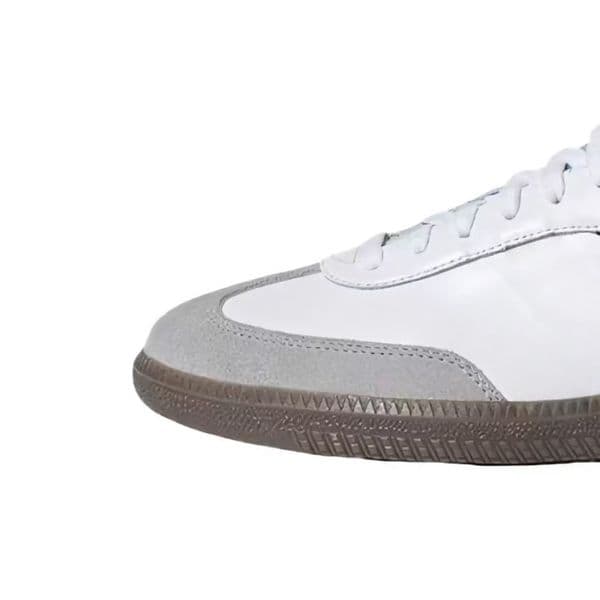 Classic genuine leather fashionable white shoes campus sports and leisure board shoes