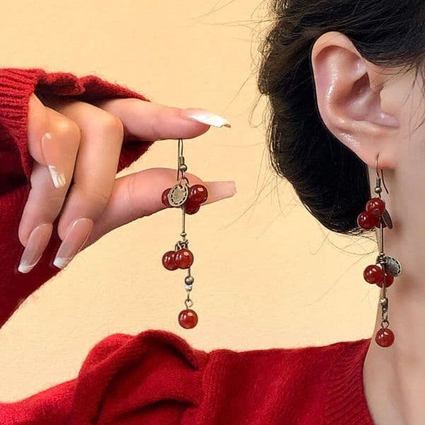 Designer Jewelry Luxury Jewelry Chinese-Style Unique Design Red Fruit For Women, High-End Long Tassel Earrings, Vintage New Year F