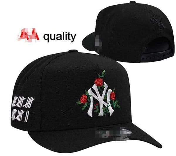 2026 Designer Yankees hat 2025 World Series Champions Baseball cap Fashion Ball Hats Classic Snapbacks street Casual Outdoor Caps Bucket Beanies Fitted Bone b96