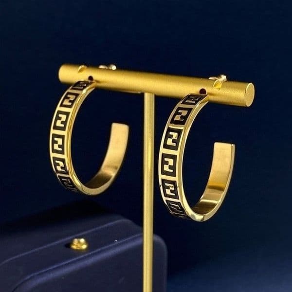 Luxury Earrings for Women Large Hoop Earrings 18K Gold Plated Minimalist Classic Designer Stud Earring Stainless Steel Earring Premium Quality Jewelry Gifts