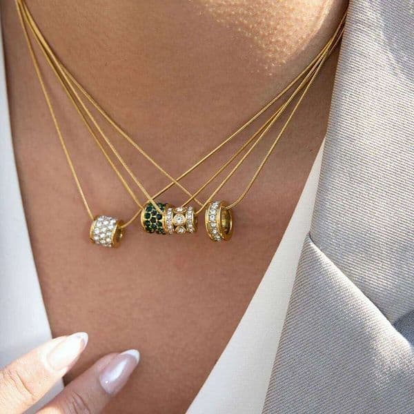 Uworld Classic 18K Plated Gold Color Stainless Steel Green White Rhinestone Separated Bead Pendant Snake Bone Chain Necklace