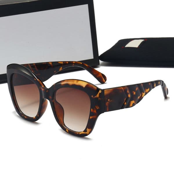 Designer Sunglasses Women Casual Daily Wear Sunglasses for Women Designer Inspired Big Frame UV400 Protected Gradient Lens Fashion Accessory