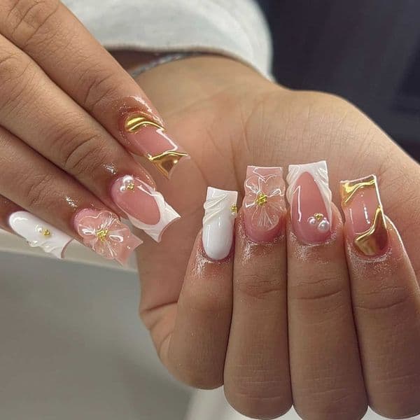 Simple French Press on 24pcs False Nails Short Square Press on Nails Flower Rhinestone Fake Nails Full Cover Wearable Nail Art.R260606