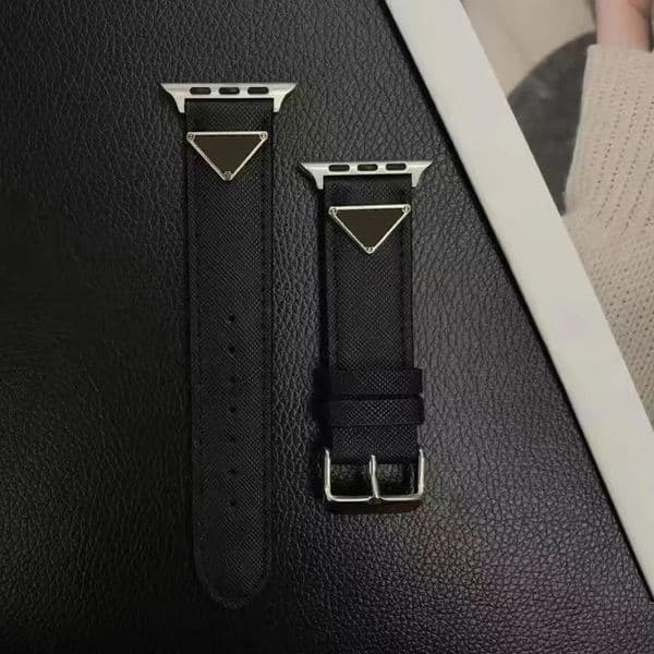 Luxury Designer Watchbands Strap For Apple Watch Band 42 38 40 41 44 45 49 mm iwatch 8 7 6 5 4 3 2 Bands For Man Woman Black Leather Letter Print StrapsGIE0