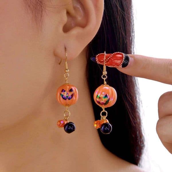 Cute Halloween Acrylic Dangle Earrings for Women Cartoon Zircon Ghost Pumpkin Spider Skull Bat Long Tassel Earring Party Jewelry