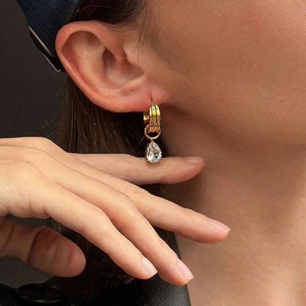Lacteo Simple Classic PVD18K Gold Color Plated White Zircon Pendant Earring Hypoallergenic Stainless Steel Ear Clip Jewelry Gift