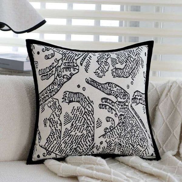 Nordic Throw Black Pillow Retro French Stamping Waist Cushion Cover Decor Home Decorative Pillowcase 45X45CM 26L0608 Pillow case