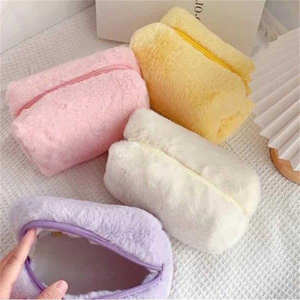 Fur Makeup Bags for Women Soft Travel Cosmetic Bag Organizer Case Young Lady Girls Make Up Case Necessaries 1 Pc Solid Handbags J260608