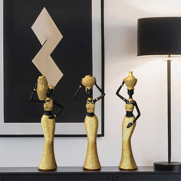 American-style creative art lady statue ornament for home decor suitable for display in model rooms wine cabinets and TV cabinets L260606