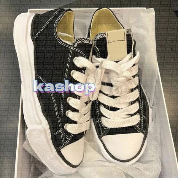 miharas shoes designer shoes sneakers Canvas Low Cut Men's Women's Versatile Dissolved Summer New Black White mens shoes 098