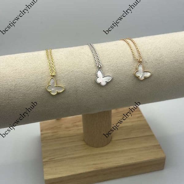 Designer Vanny cleef New women's necklace with small butterfly and white mother-of-pearl, light luxury niche choker