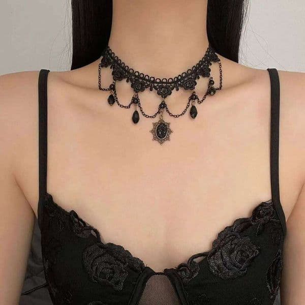 Gothic Punk Sexy Lace Black Crystal Pendent for Women Teens Girls Rivet Flower Collar Necklace Rock Jewelry Gifts Party