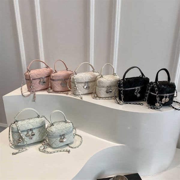Handbag for Women 2025 New Fashionable Casual Niche Design Crossbody Small Bag Shoulder Handheld Bucket Bag L260608