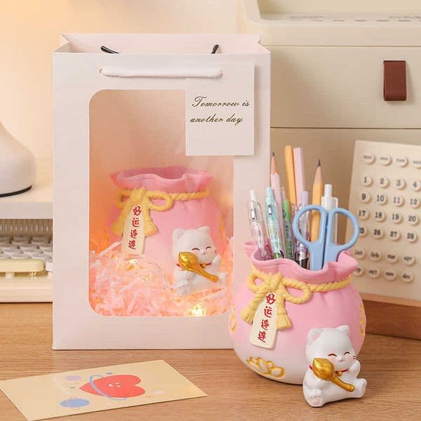 New Creative Teachers Day Pen Holder Office Desk Organizer Storage Ornament Ins High-Value Student Decoration Gift L260606
