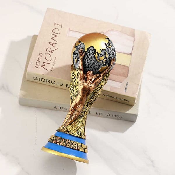 Trophy Hercules Cup World Cup 11 National Team Trophy Model Messi Ronaldo Football Decoration Ornament L260606BWZW