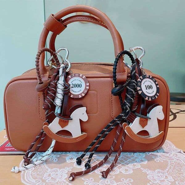 Designer Bag Braided Rope High-grade Keychain Same Style Trojan Horse Pendant Suitable for Phone Bag Accessories eb980
