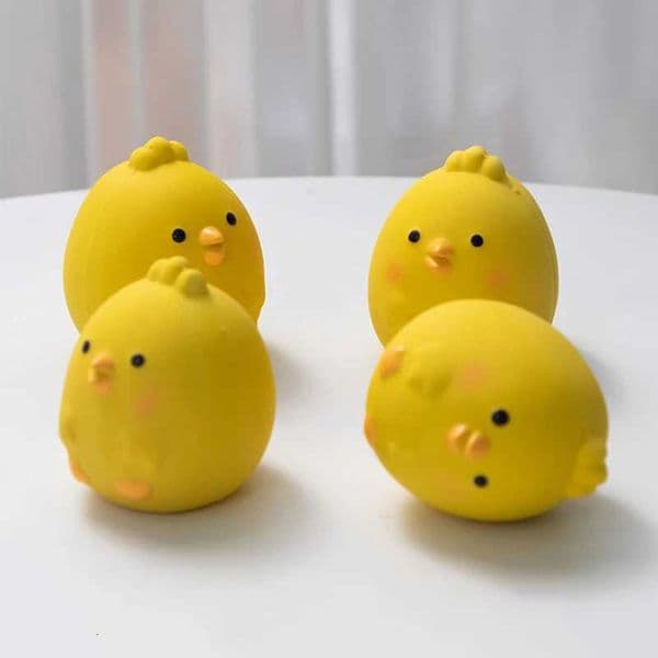 Pet Squeaky Toys Cute Chicken Dog Chewing Rubber Toy Cleaning Tooth Dog Chew Toy For Dogs Bite Resistant Sounder Pet Supplies J260610