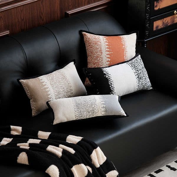 French Jacquard Sofa Cushion Striped Cushion Cover with Core Light Luxury High-end Feel Lumbar Pillow Model Room Bedside Pillow L260606VMKA