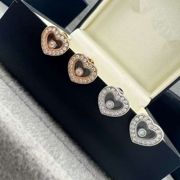 Designer Chopars Earrings V gold happy dia for women simple girlish geometric heart-shaped earrings