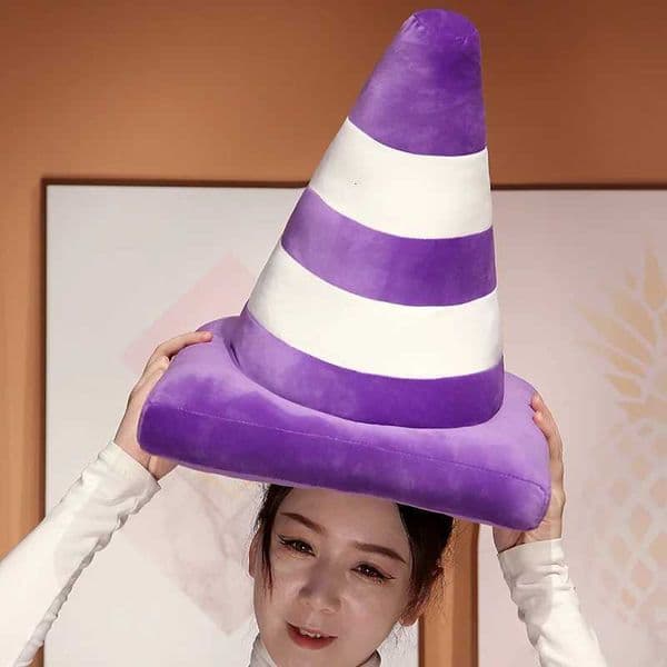 Simation cone 45cm Plush low Creative Roadblock Stuffed Toy Construction Cone Sign Cushion Doll Gift J260610