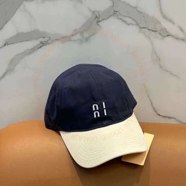 Miomiu Patchwork Color Baseball Designer For Women And Men Unisex Casual Fitted High Quality Luxury Brand Sun Hat Fashion Duck Cap Sports Outdoors 54a
