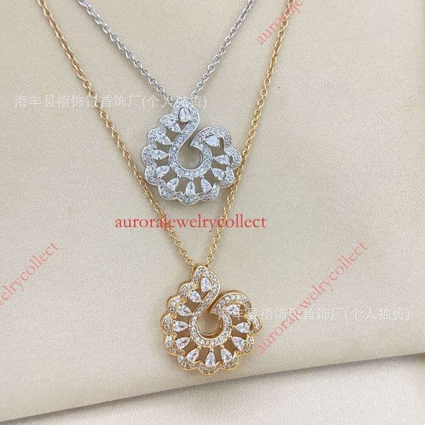 Designer Necklace Chopars Jewelry Delicate Lace Wave Necklace With Full Diamond Water Drop Pendant Clavicle Chain