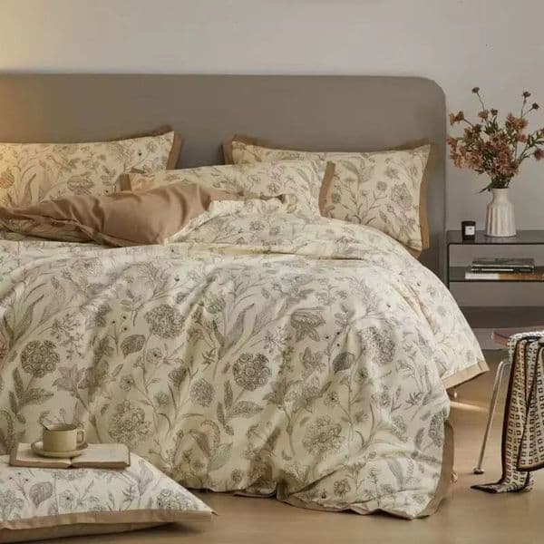 Luxury Designer Foreign art Trade Light Luxury High-End Feel Four-Piece Set Washed Silk Sheet Internet Celebrity Bedding Quilt Cover Bed Skirt New Wholesale Fre 4 4
