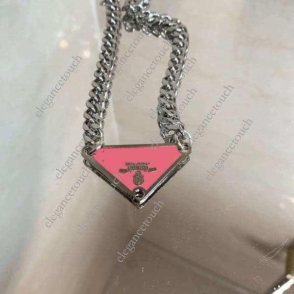 Pra necklace Love Prafa triangle Pradliness Necklace Chains Luxury Necklaces Gold Chain Pendants Necklaces Designer Jewelry Stainless Steel Charm Wedding 8d1