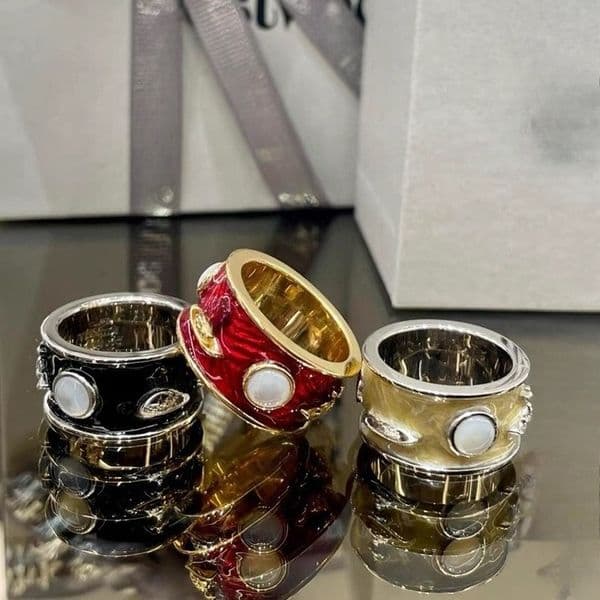 Vivi King Rings Brand Saturn Fritillaria Colored Enamel Ring