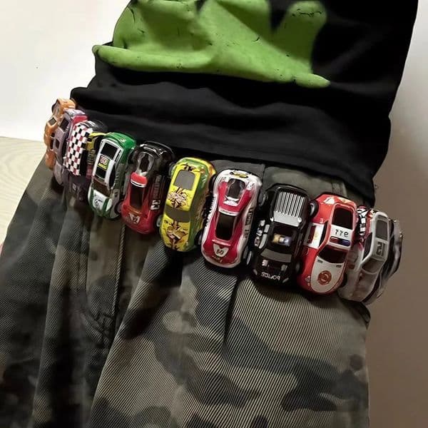 Personality Skull Rhinestone Belt Punk Youth Style Belt with Multi-function and Fashion Sense of Riveting 260612