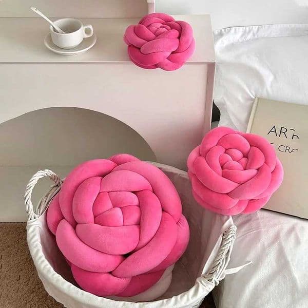 Woven Rose Plush low Decorative Accent Cushion for Sofa Bay Window Back Support He Cozy Touch J260612