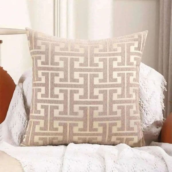 202 1Pc Embroidery Detail Cushion Cover Without Filler, Modern Throw Pillow Case For Sofa, Home Decor 30X50cm perfume 45X45cm Pillowcase cologne Free Shipping 25