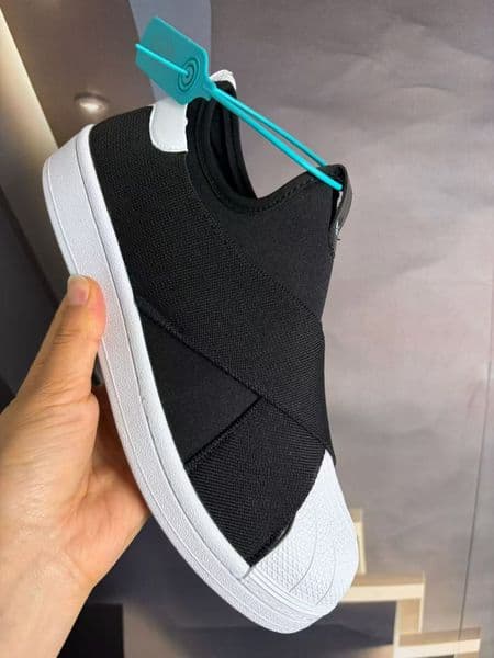 Flat bottomed German training shoes women's new thin soled sports and leisure shoes commuting white shoes board shoes designer shoes trainer men's casual shoes
